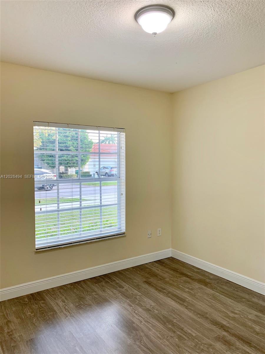 GARDEN HILLS SUB - Residential Lease