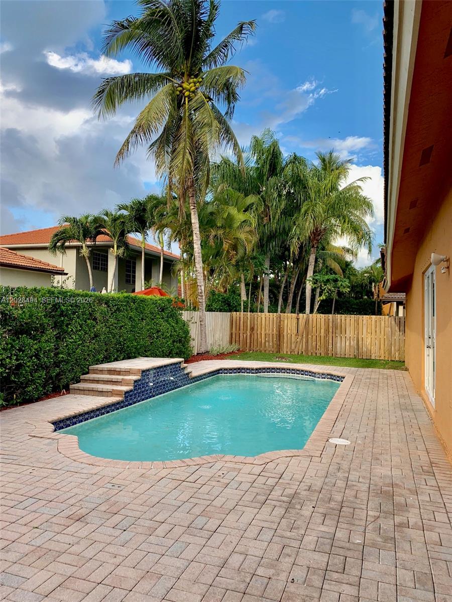 GARDEN HILLS SUB - Residential Lease