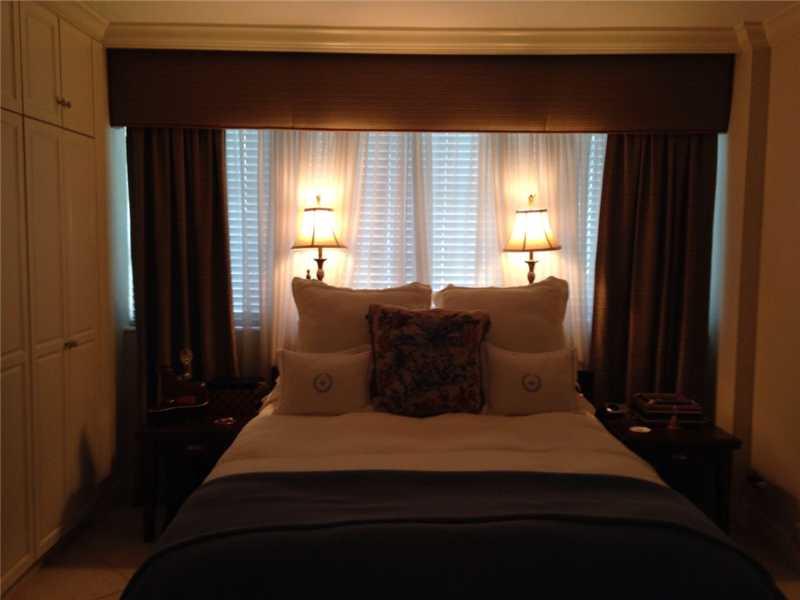 BRICKELL BAY TOWER CONDO - Residential Lease