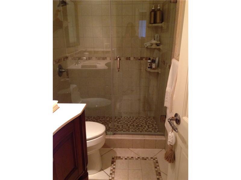 BRICKELL BAY TOWER CONDO - Residential Lease
