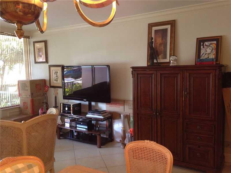BRICKELL BAY TOWER CONDO - Residential Lease