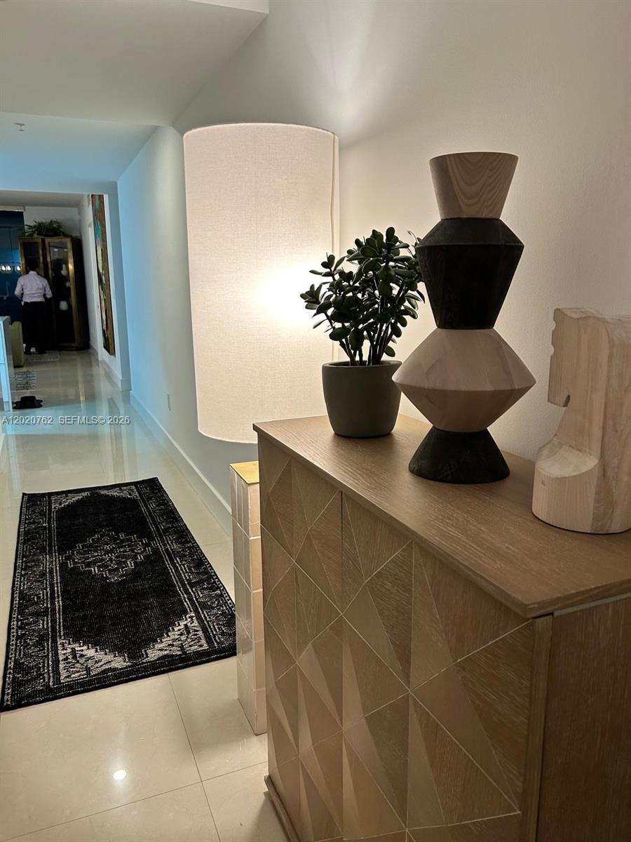 LATITUDE ON THE RIVER CON - Residential