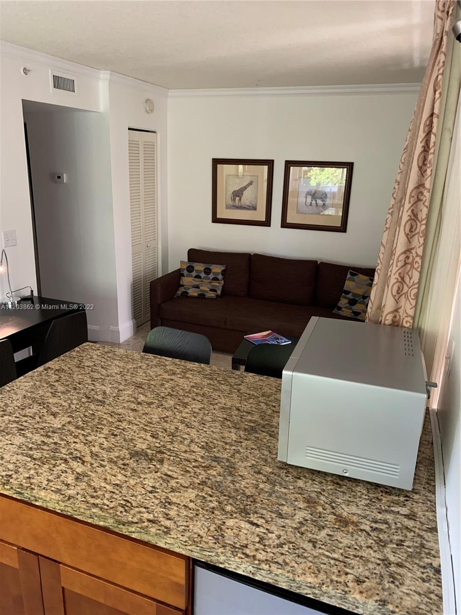 THE MUTINY CONDO - Residential