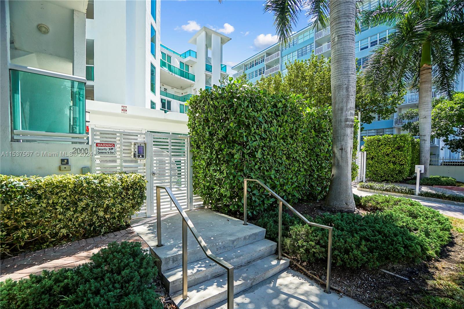 BAY VIEW LOFTS CONDO - Residential Lease