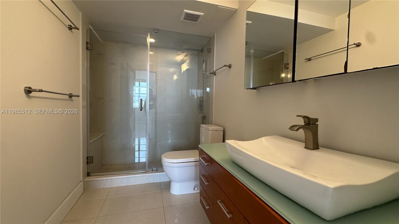 BRICKELL BAY CLUB CONDO - Residential