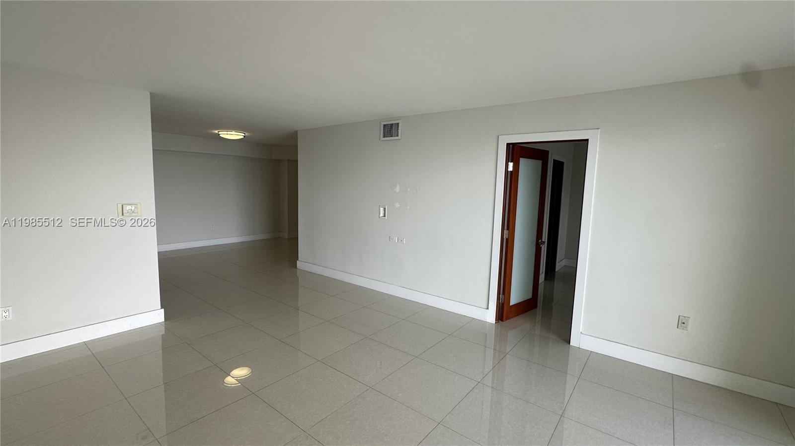 BRICKELL BAY CLUB CONDO - Residential