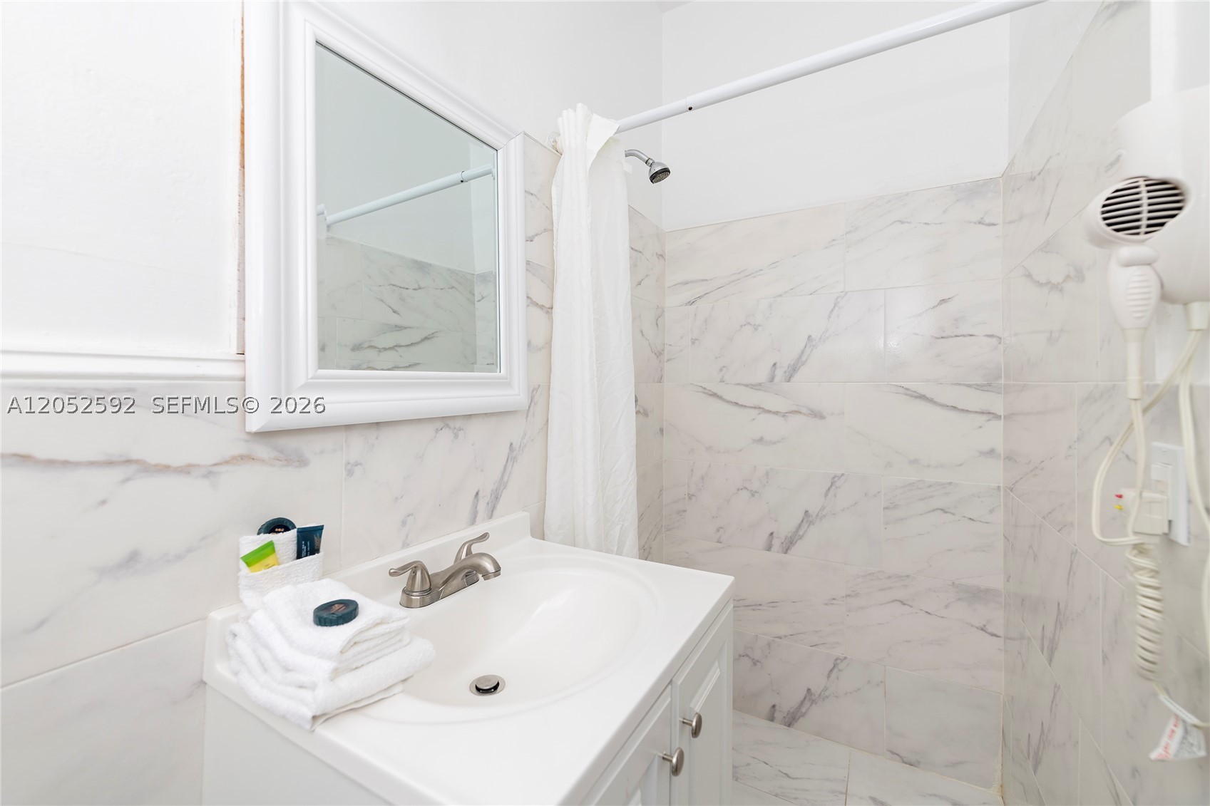 AMD PL OF 2ND OCEAN FRONT - Residential Lease