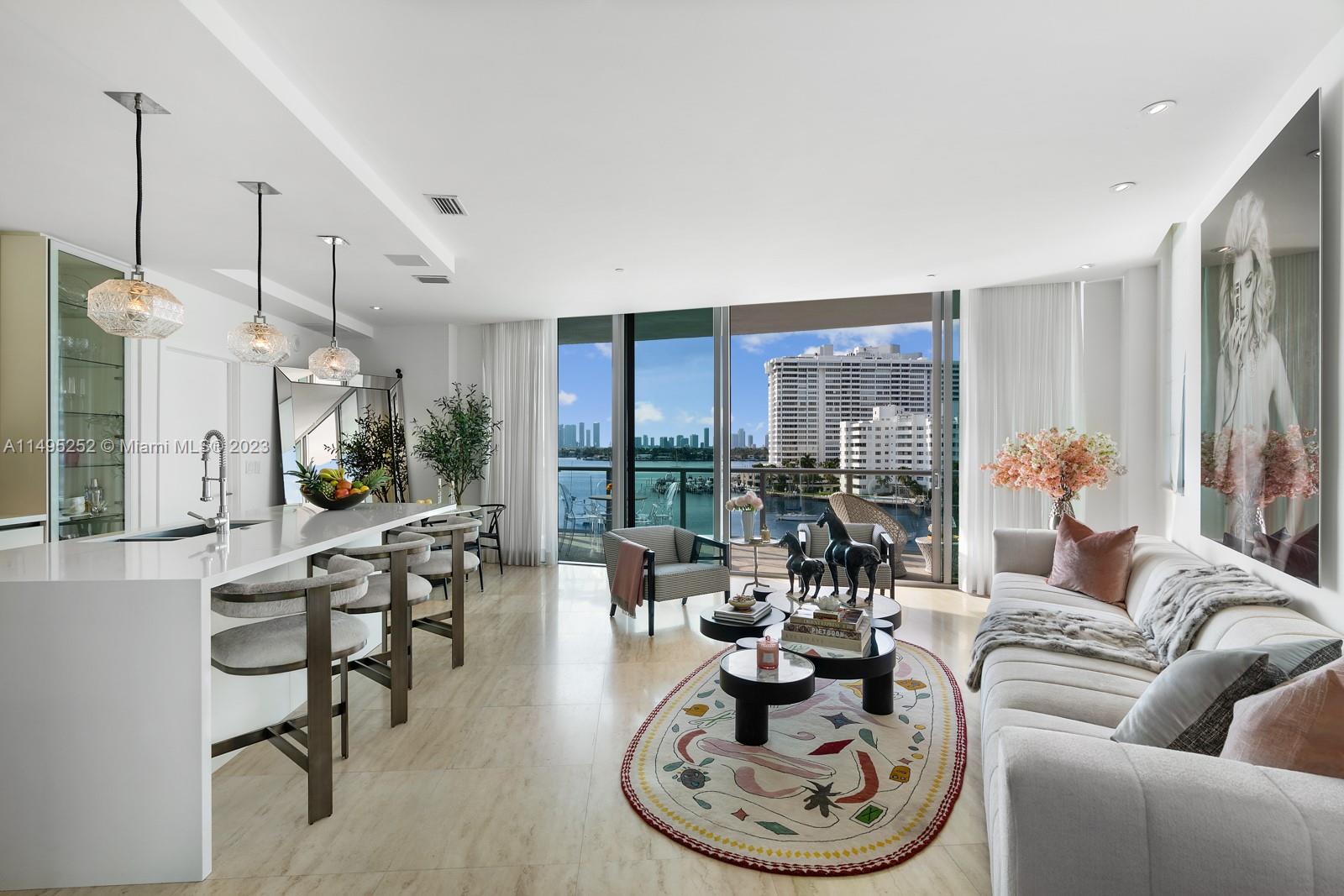 CAPRI SOUTH BEACH CONDO - Residential