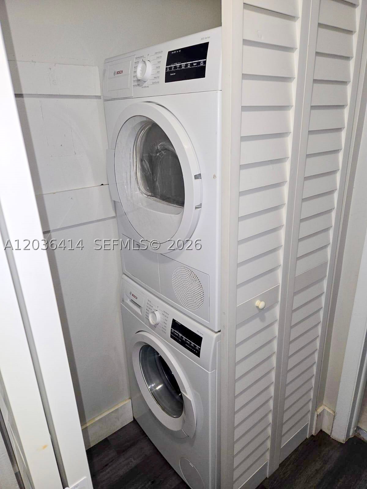 PIER 43 CONDO - Residential Lease