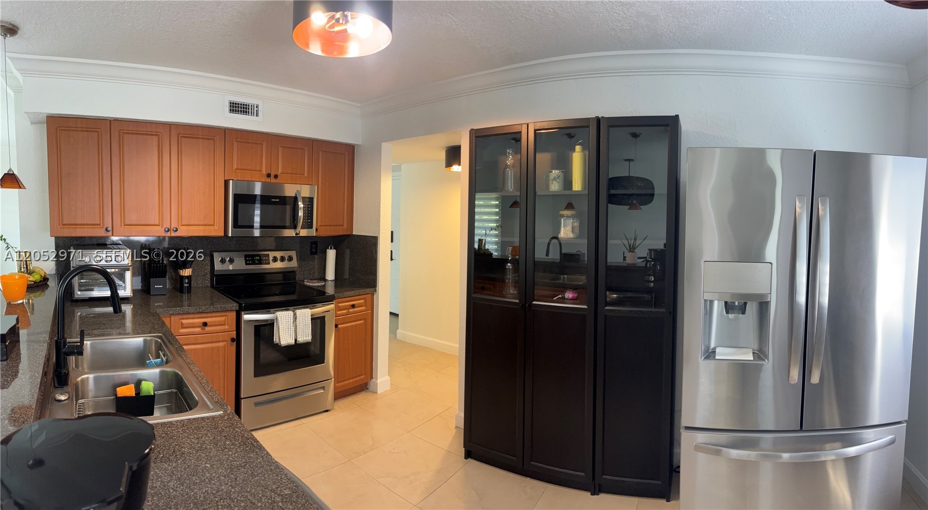 EAGLE NEST CONDO - Residential Lease