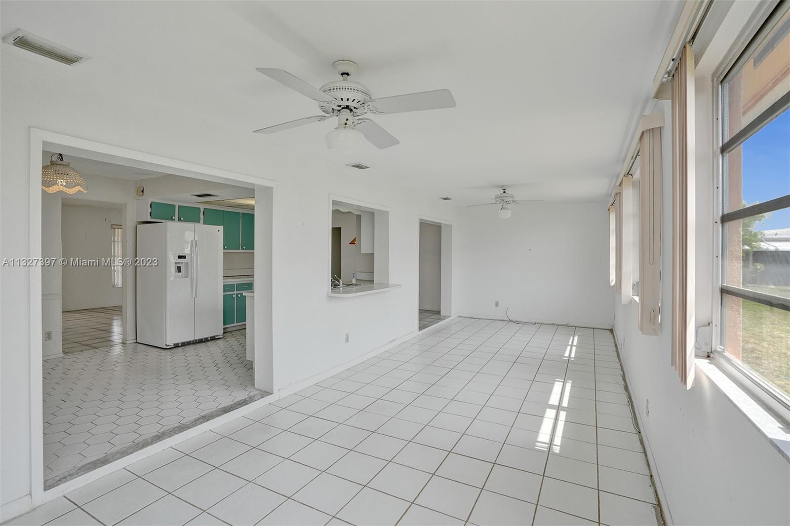 MAINLANDS OF TAMARAC LAKE - Residential