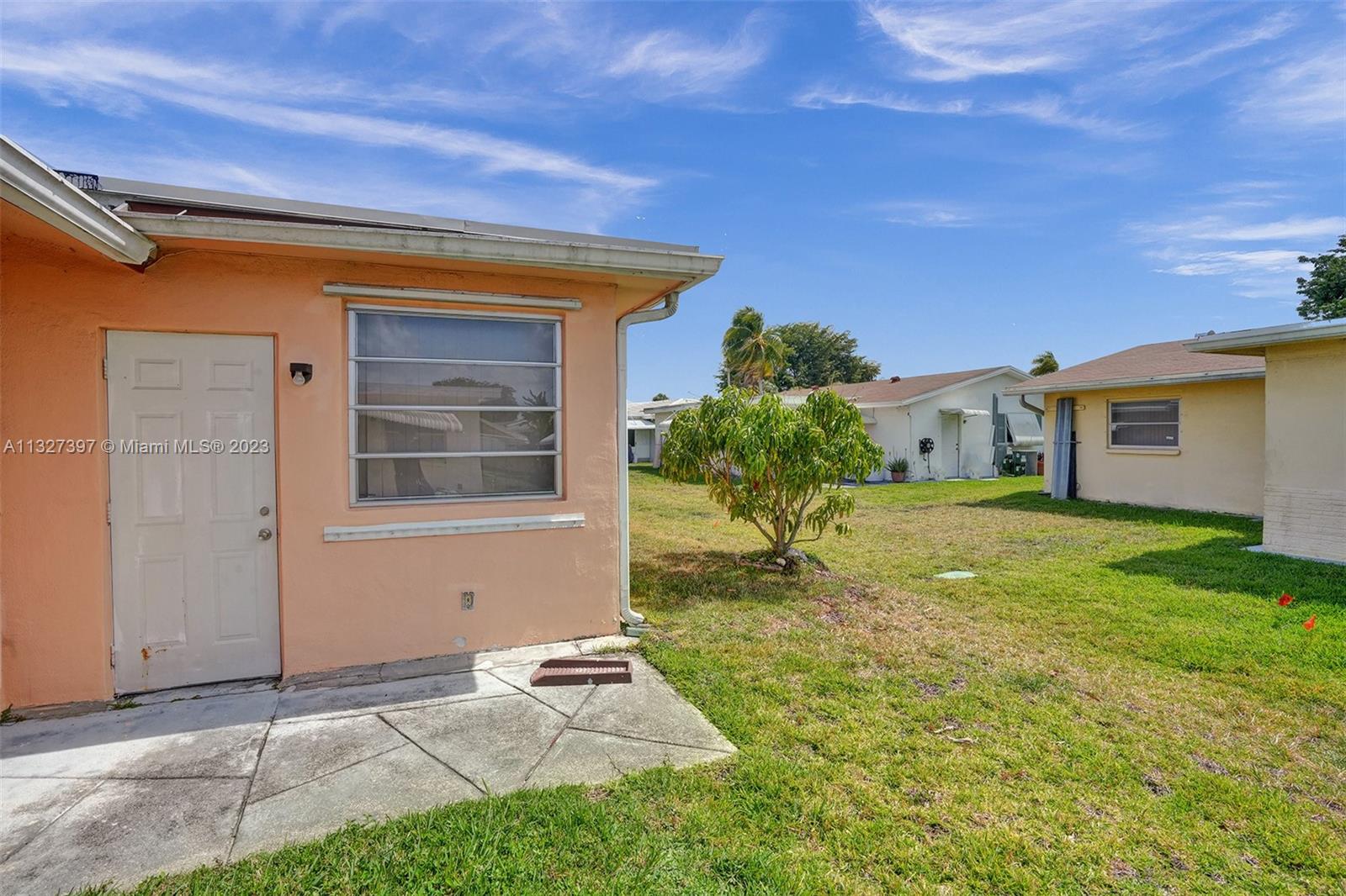 MAINLANDS OF TAMARAC LAKE - Residential