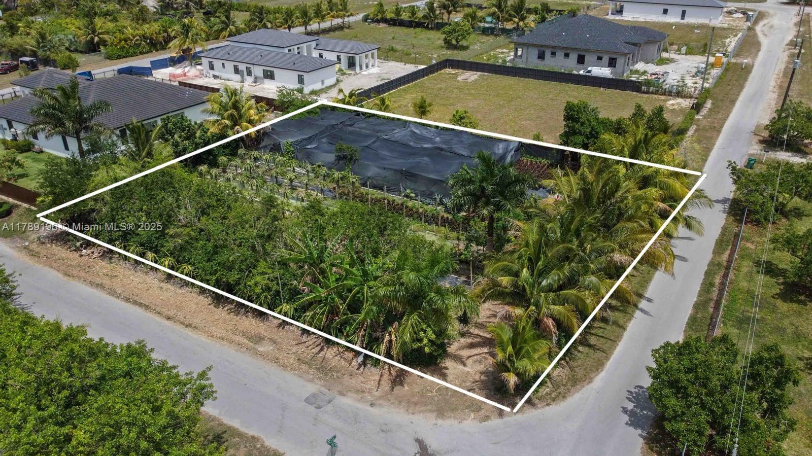 MONTCLAIR COUNTRY ESTATES - Land