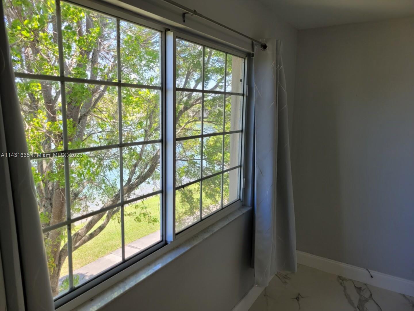 EVERGREEN LAKES CONDO - Residential Lease