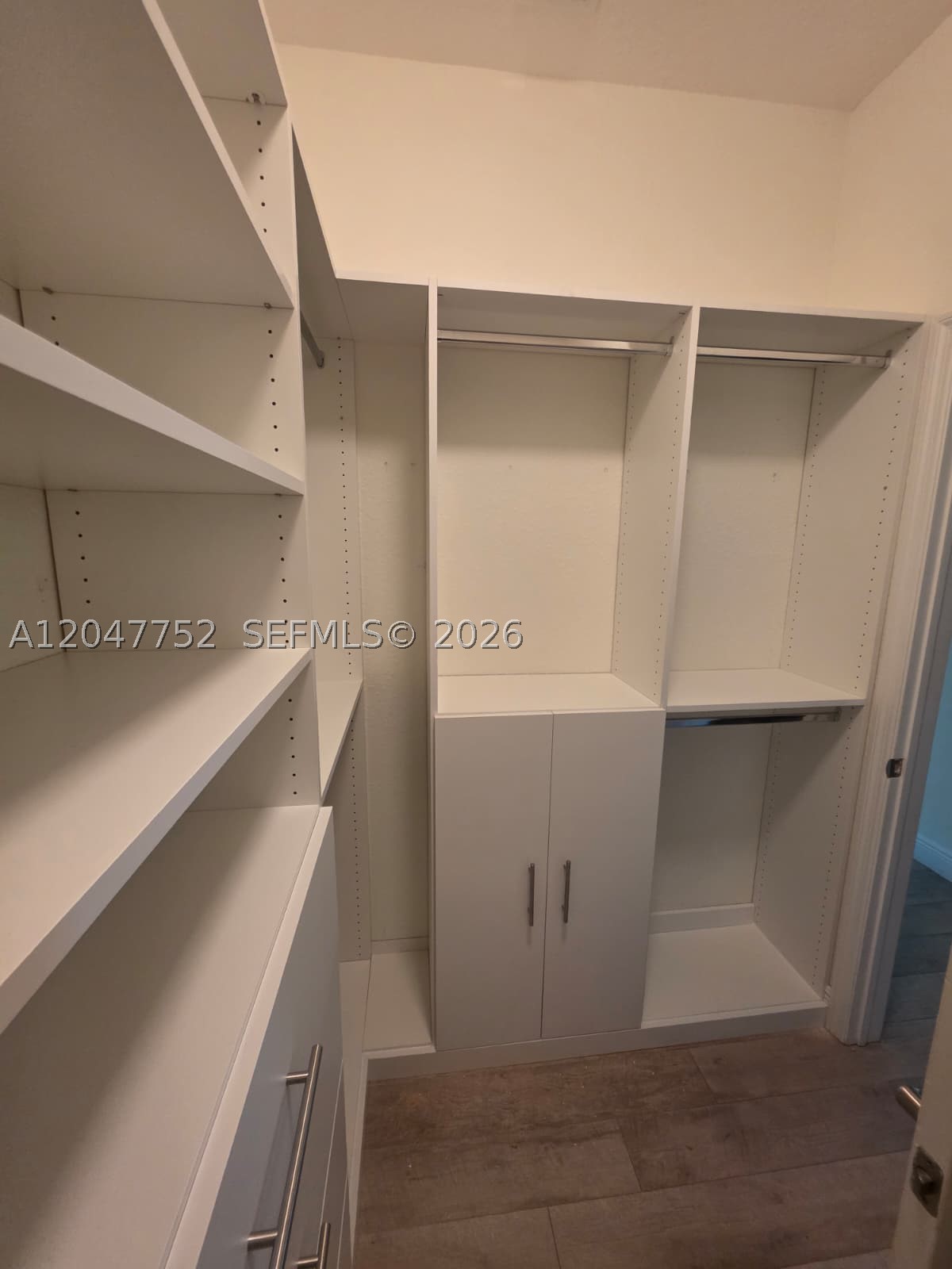 ORCHID GROVE REPLAT 1 - Residential