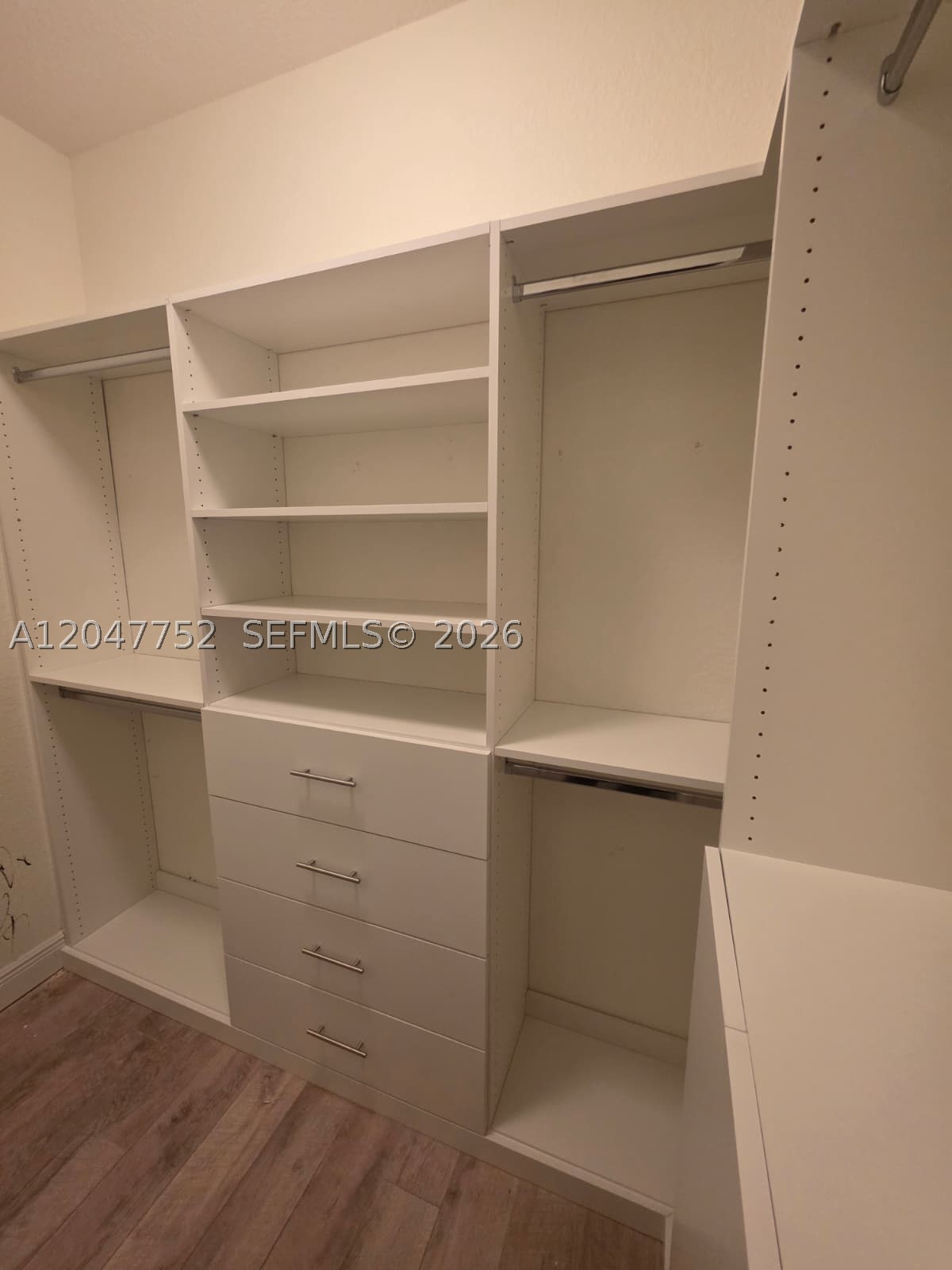 ORCHID GROVE REPLAT 1 - Residential