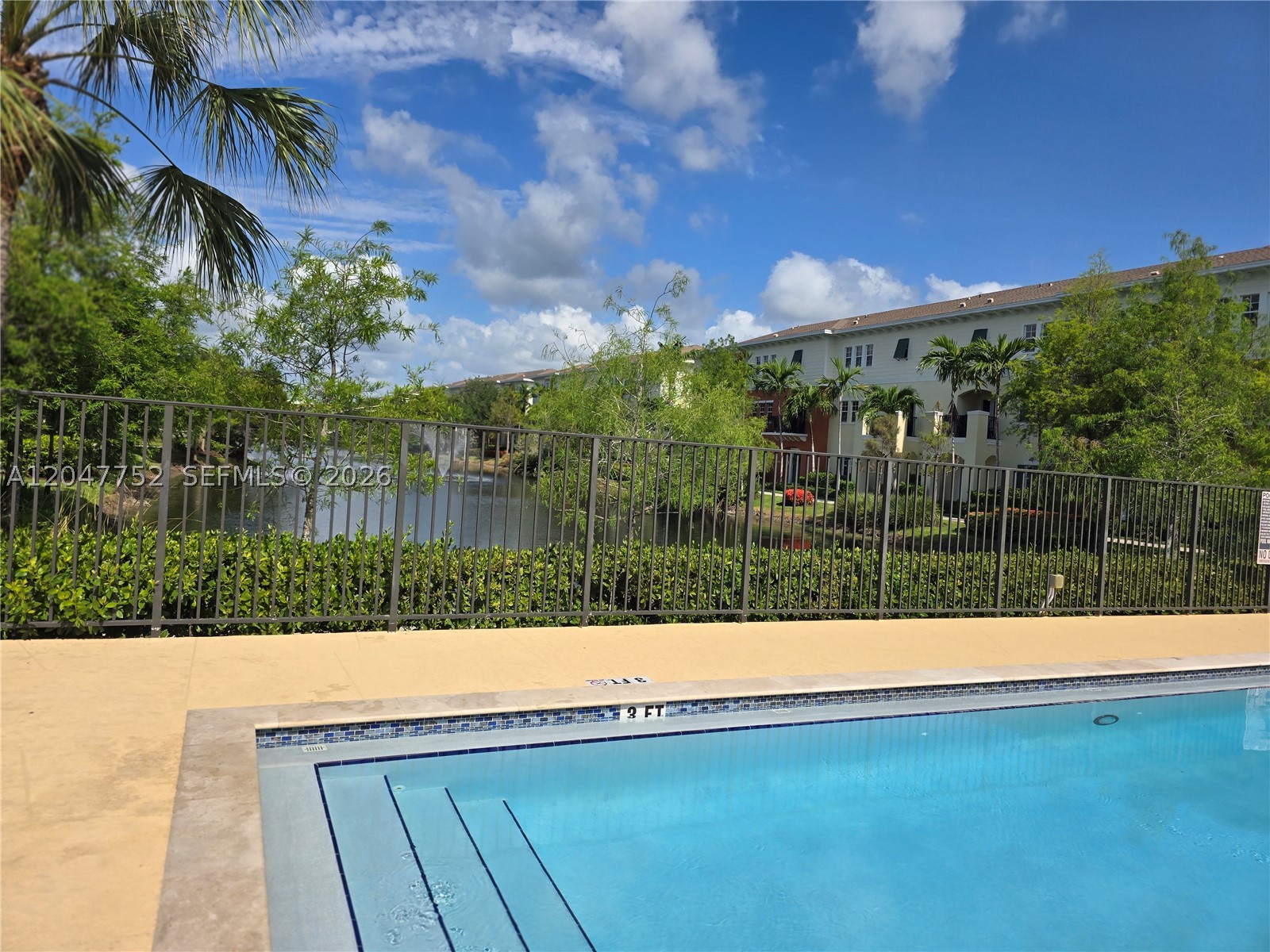 ORCHID GROVE REPLAT 1 - Residential