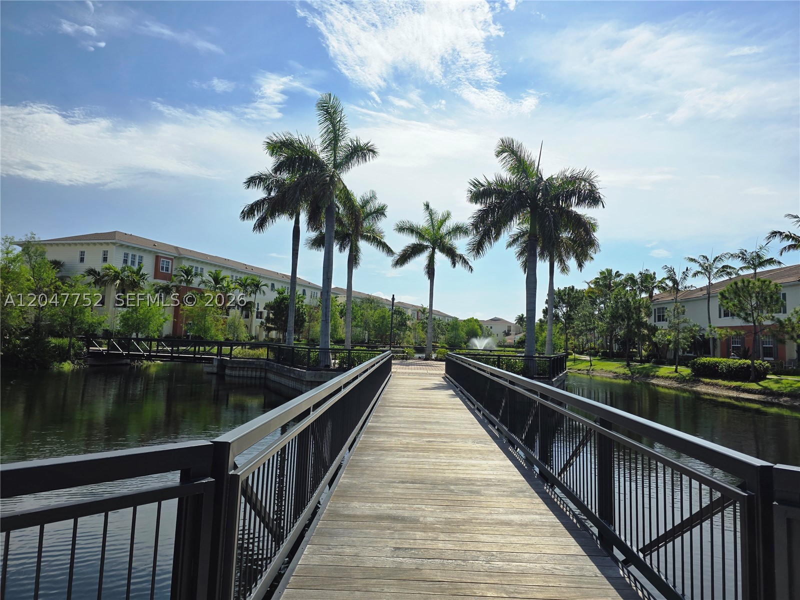 ORCHID GROVE REPLAT 1 - Residential