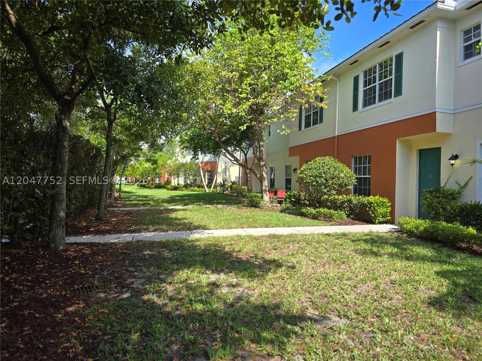 ORCHID GROVE REPLAT 1 - Residential