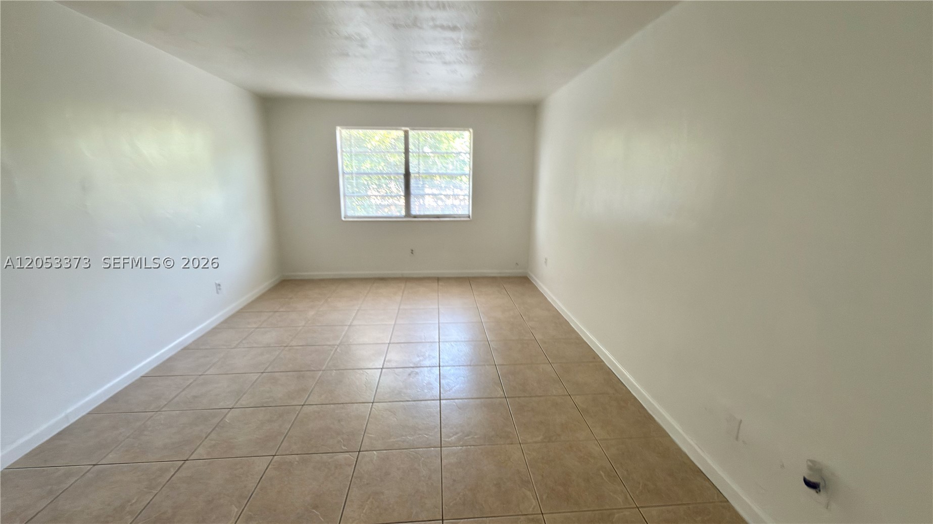 BISCAYNE PARK TERRACE CON - Residential