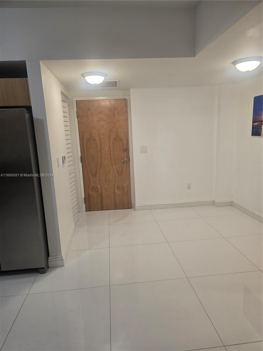WIND CONDO - Residential Lease