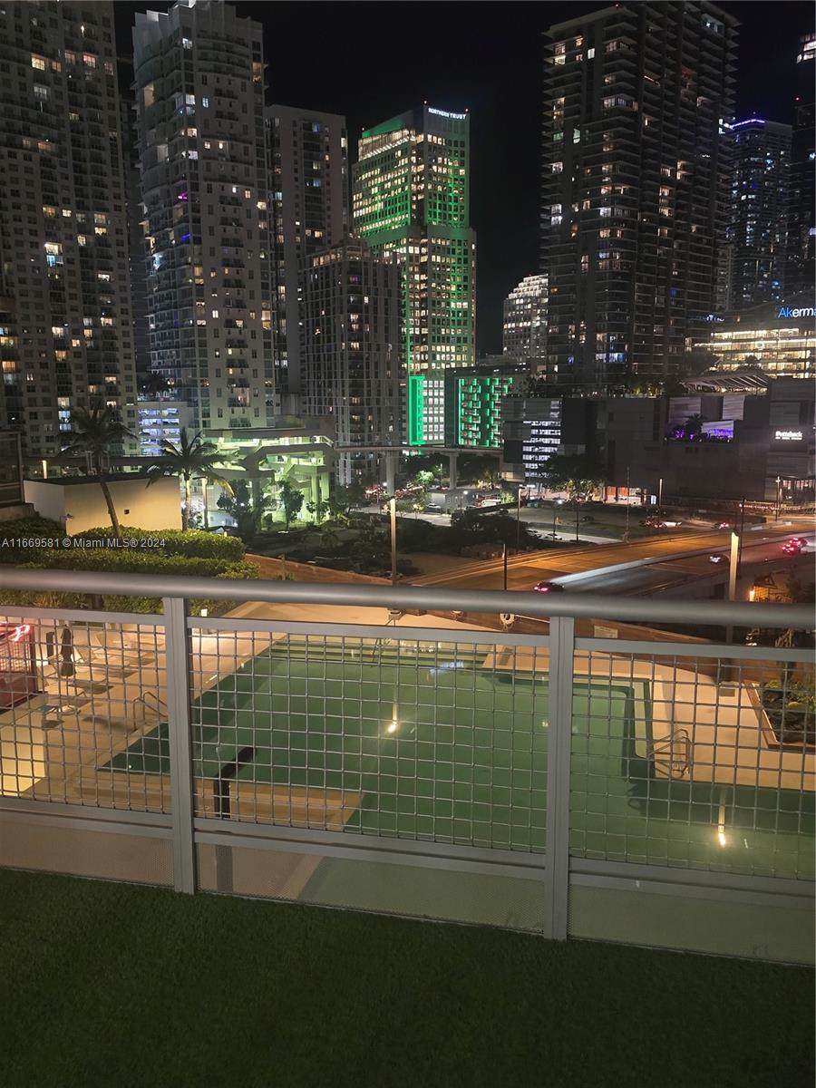 WIND CONDO - Residential Lease
