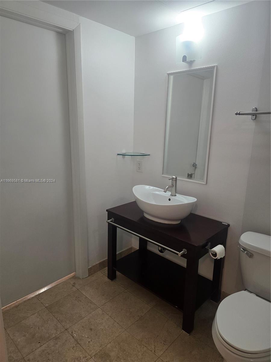 WIND CONDO - Residential Lease