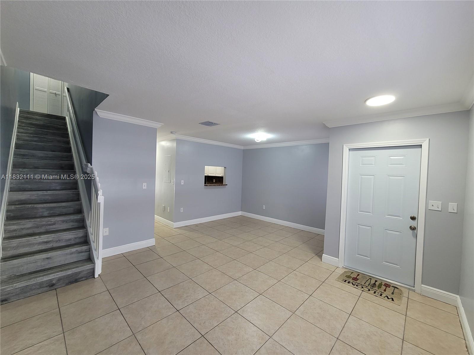 BONITA GOLF VIEW TOWNVILL - Residential