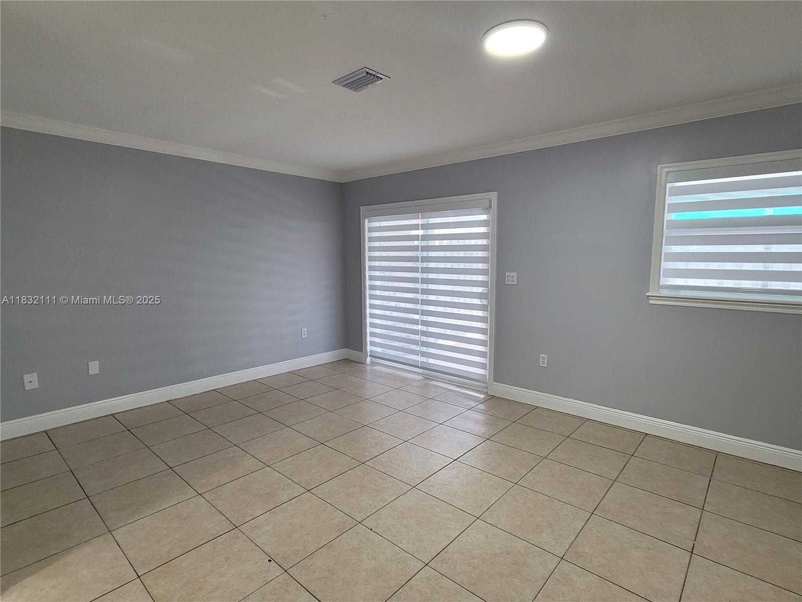 BONITA GOLF VIEW TOWNVILL - Residential