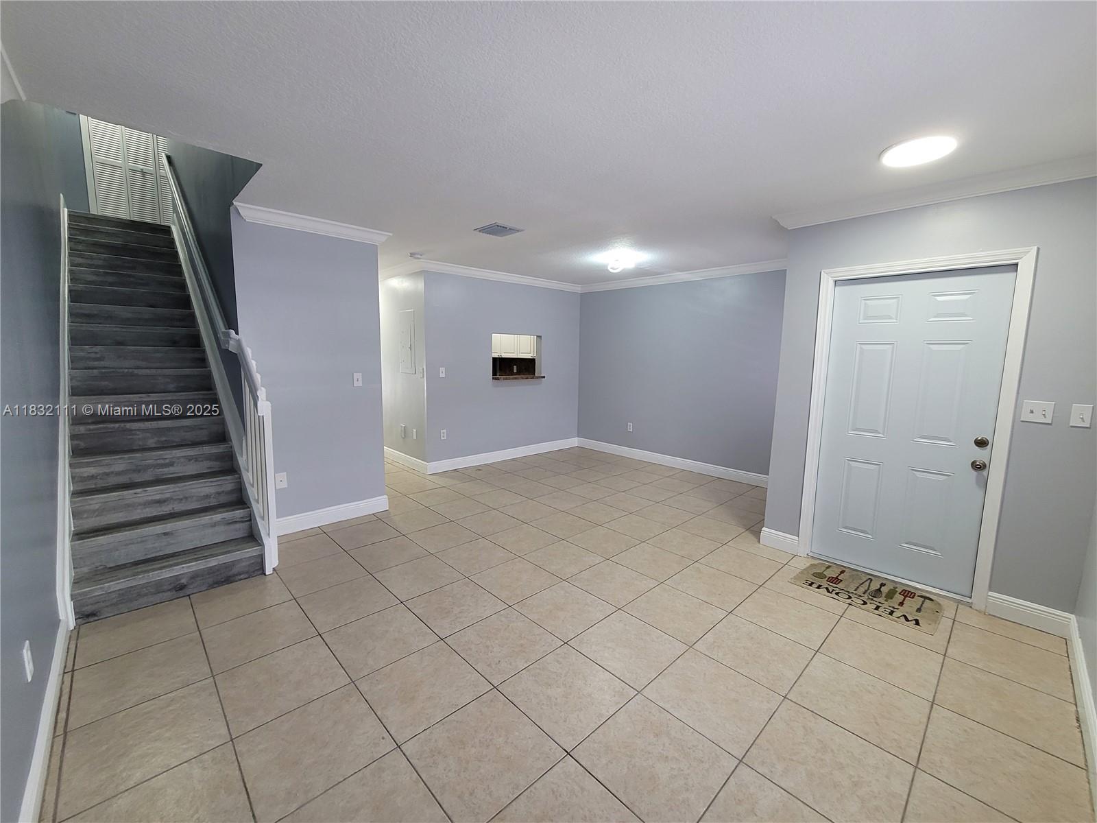 BONITA GOLF VIEW TOWNVILL - Residential