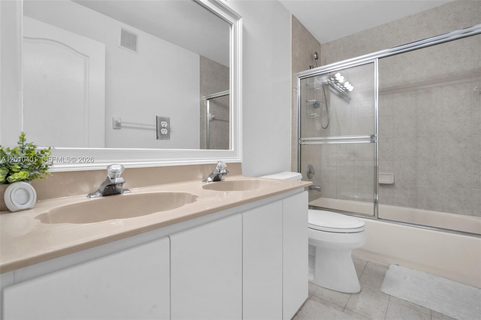 PARCEL I NAUTICA PLAT - Residential
