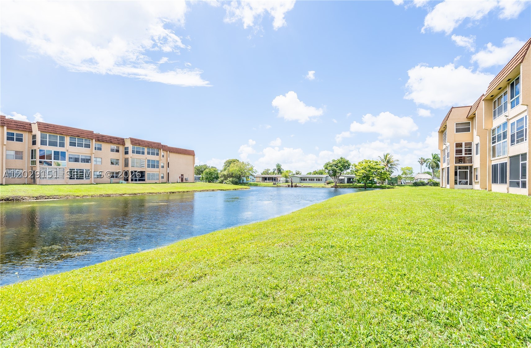 SUNRISE LAKES 99 CONDO - Residential