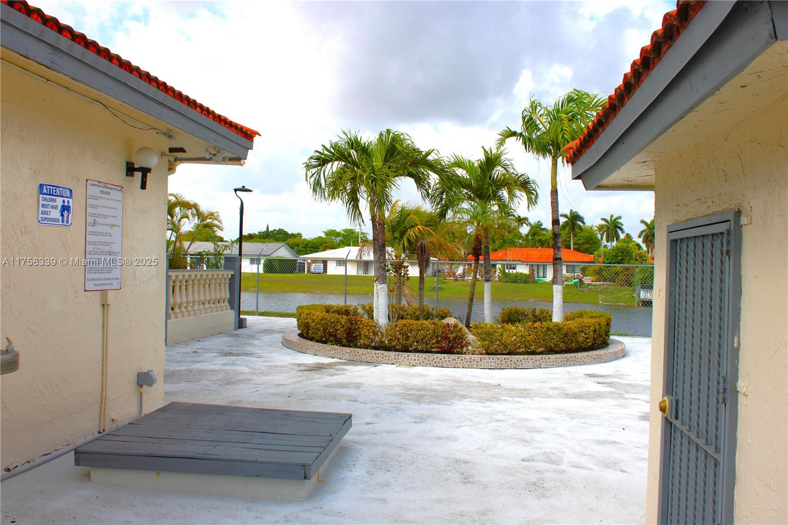 2ND AMEND TO HALF MOON VI - Residential