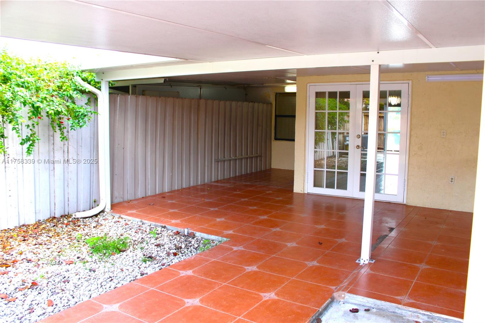 2ND AMEND TO HALF MOON VI - Residential