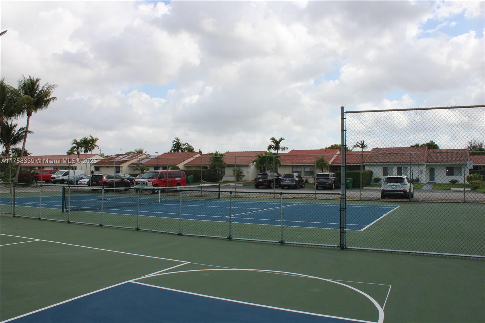 2ND AMEND TO HALF MOON VI - Residential