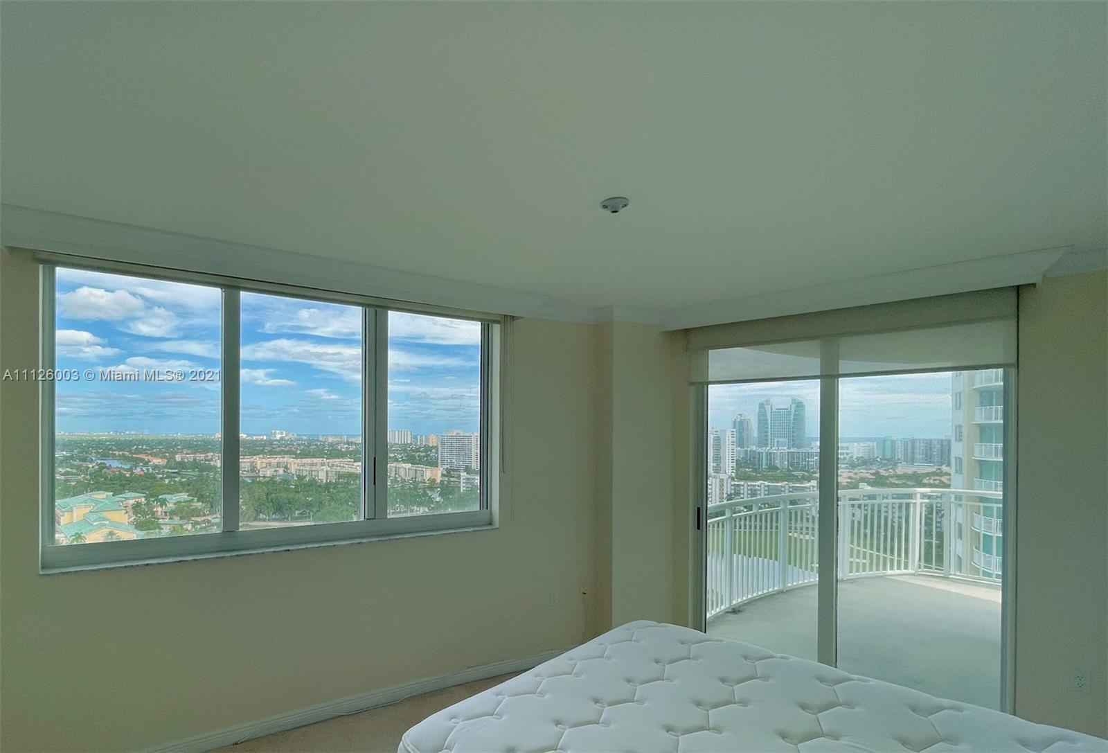 DUO CONDO WEST - Residential Lease
