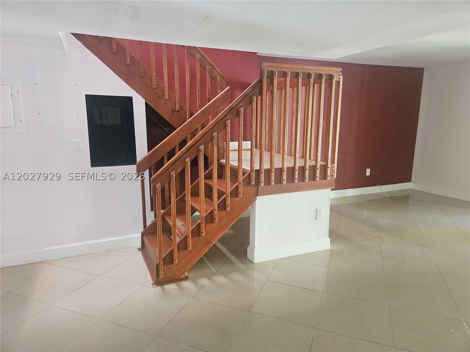 ELAN AT CALUSA CONDO XI - Residential Lease