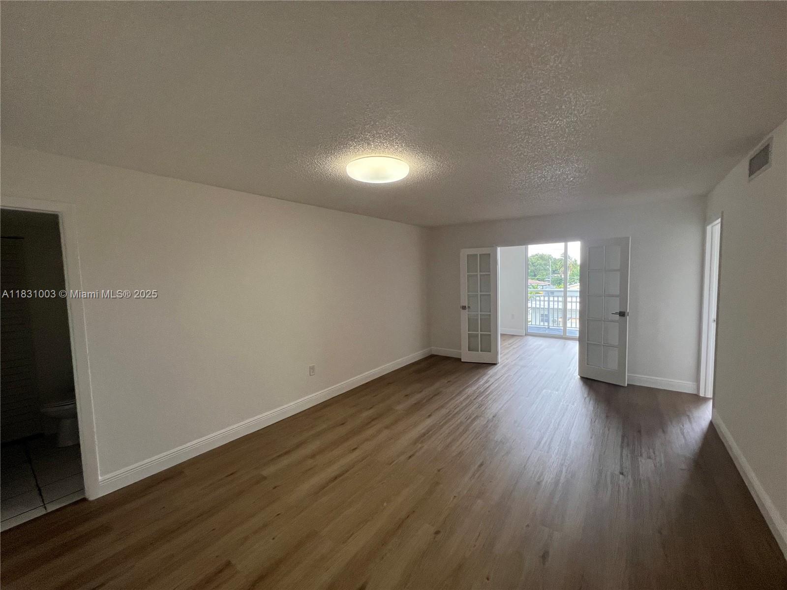 HARBOUR POINTE OF MIAMI C - Residential Lease