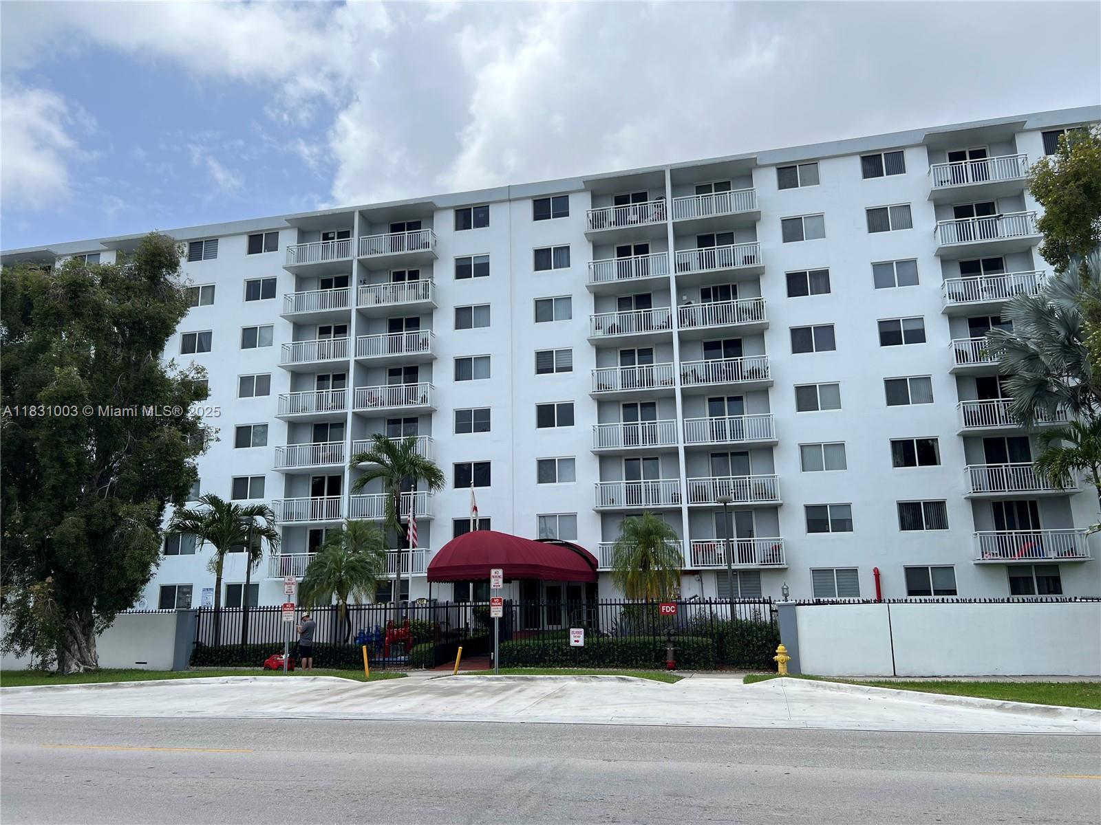 HARBOUR POINTE OF MIAMI C - Residential Lease