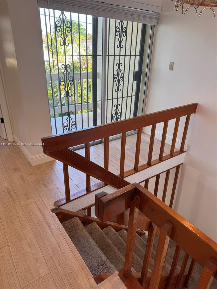 TWELFTH ST MANORS 1ST ADD - Residential Lease
