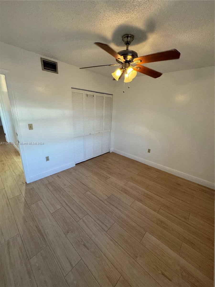 TWELFTH ST MANORS 1ST ADD - Residential Lease