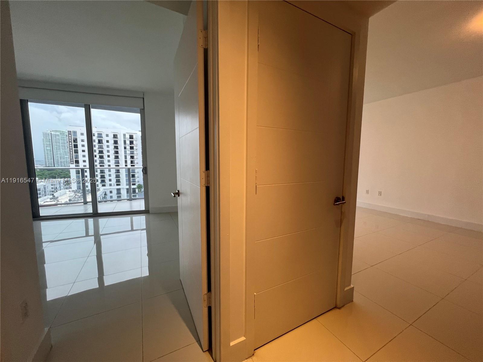 BRICKELL TEN CONDO - Residential Lease