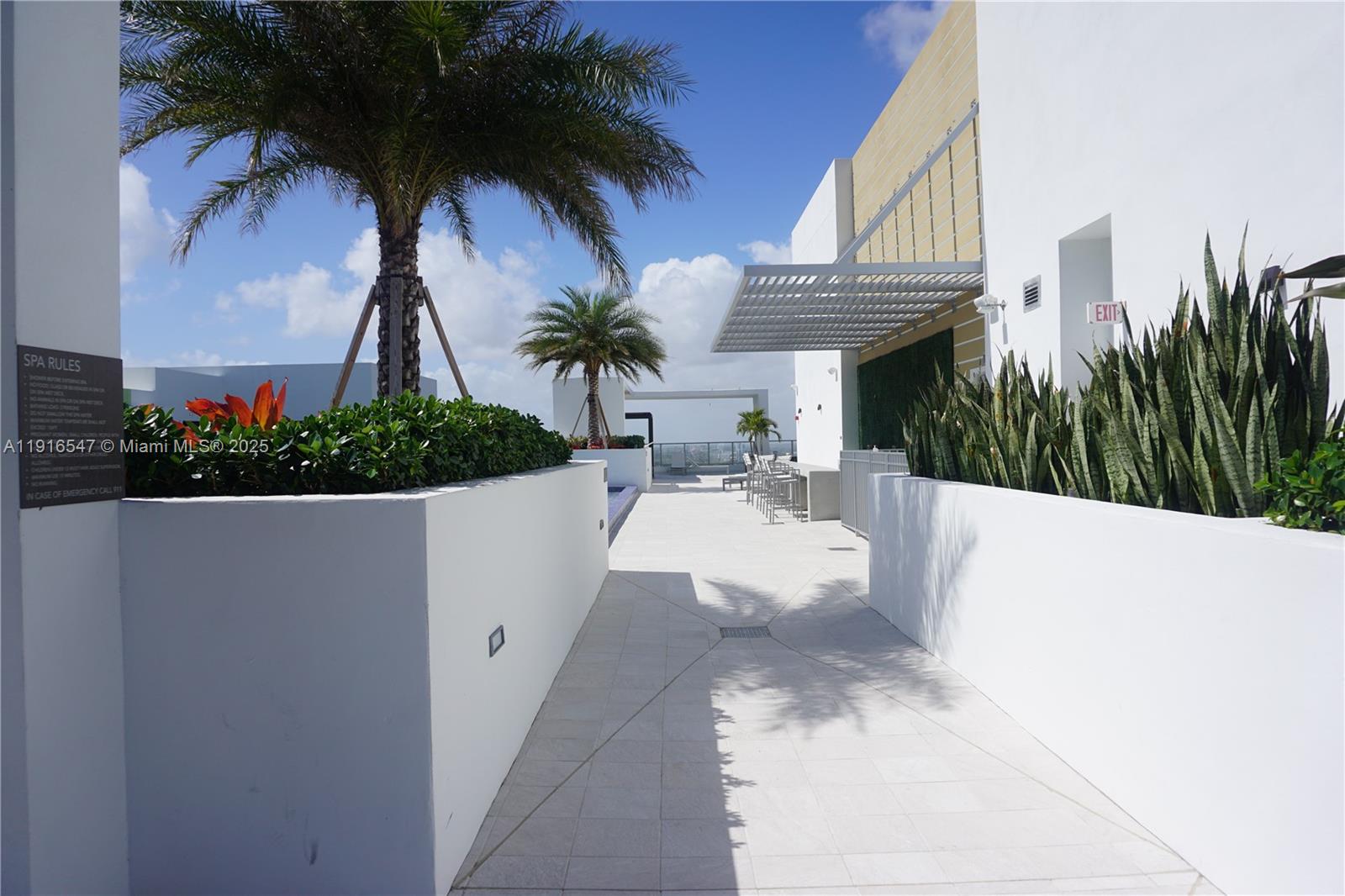 BRICKELL TEN CONDO - Residential Lease
