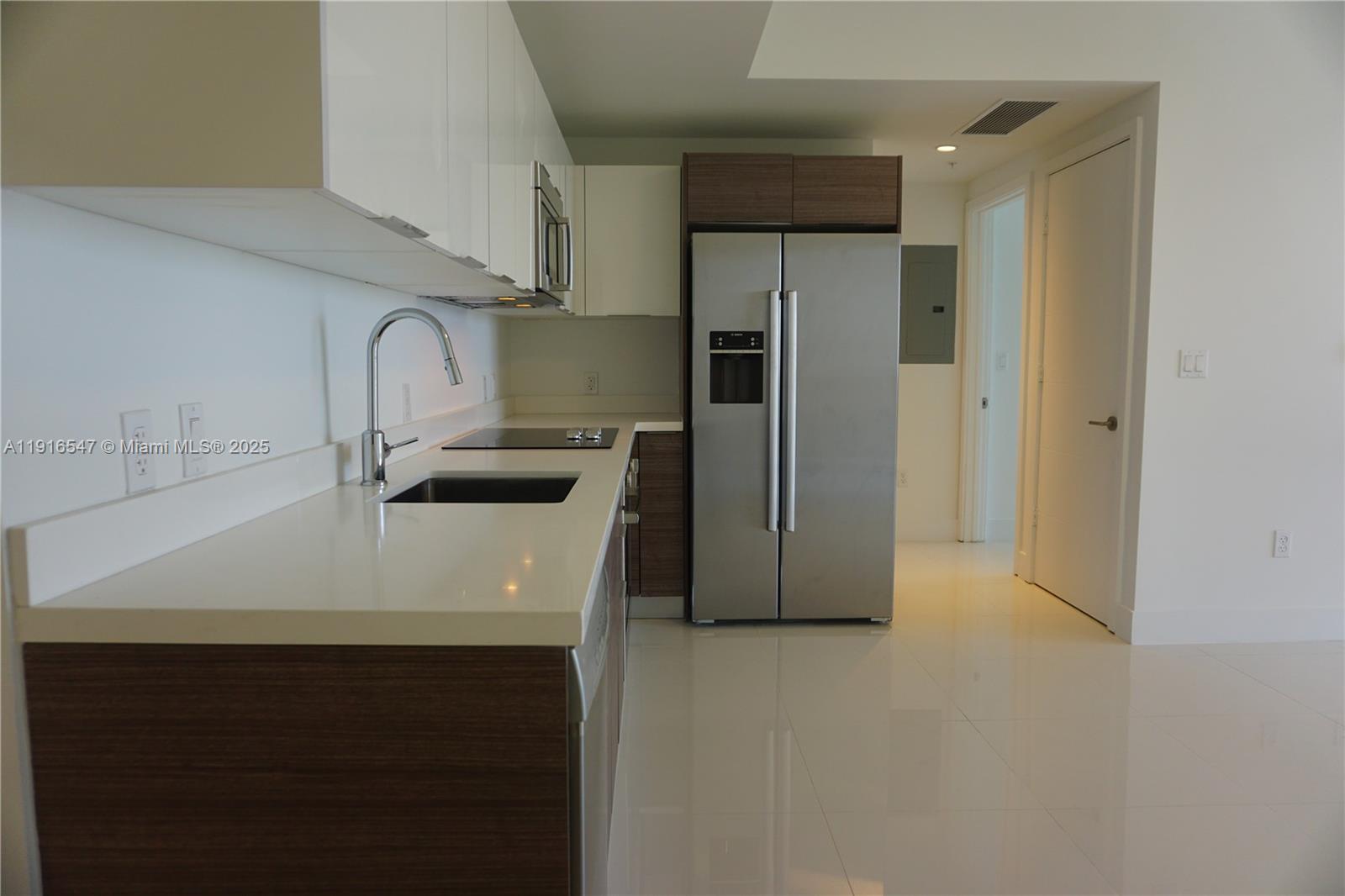 BRICKELL TEN CONDO - Residential Lease