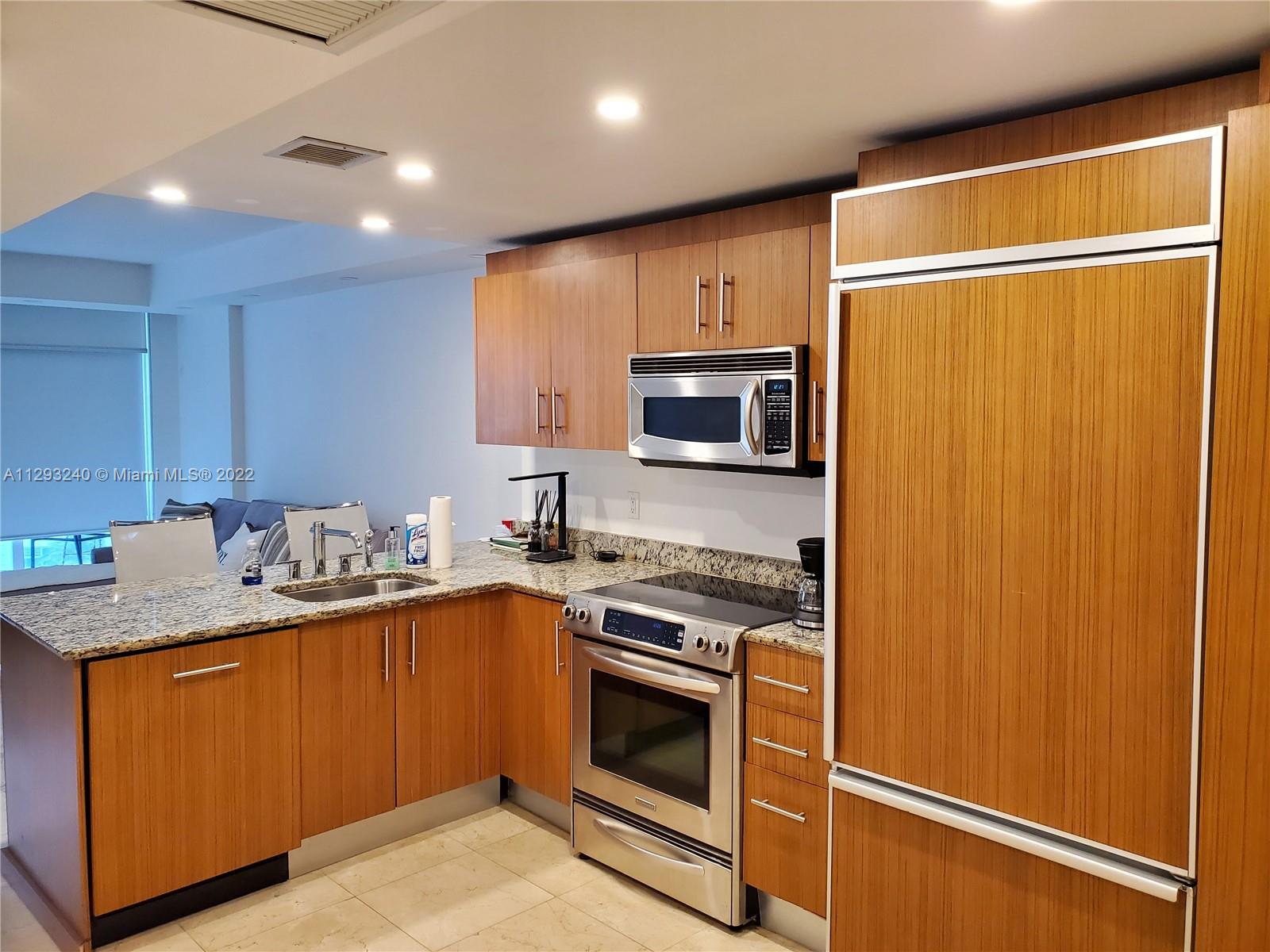 HARBOUR HOUSE - Residential Lease