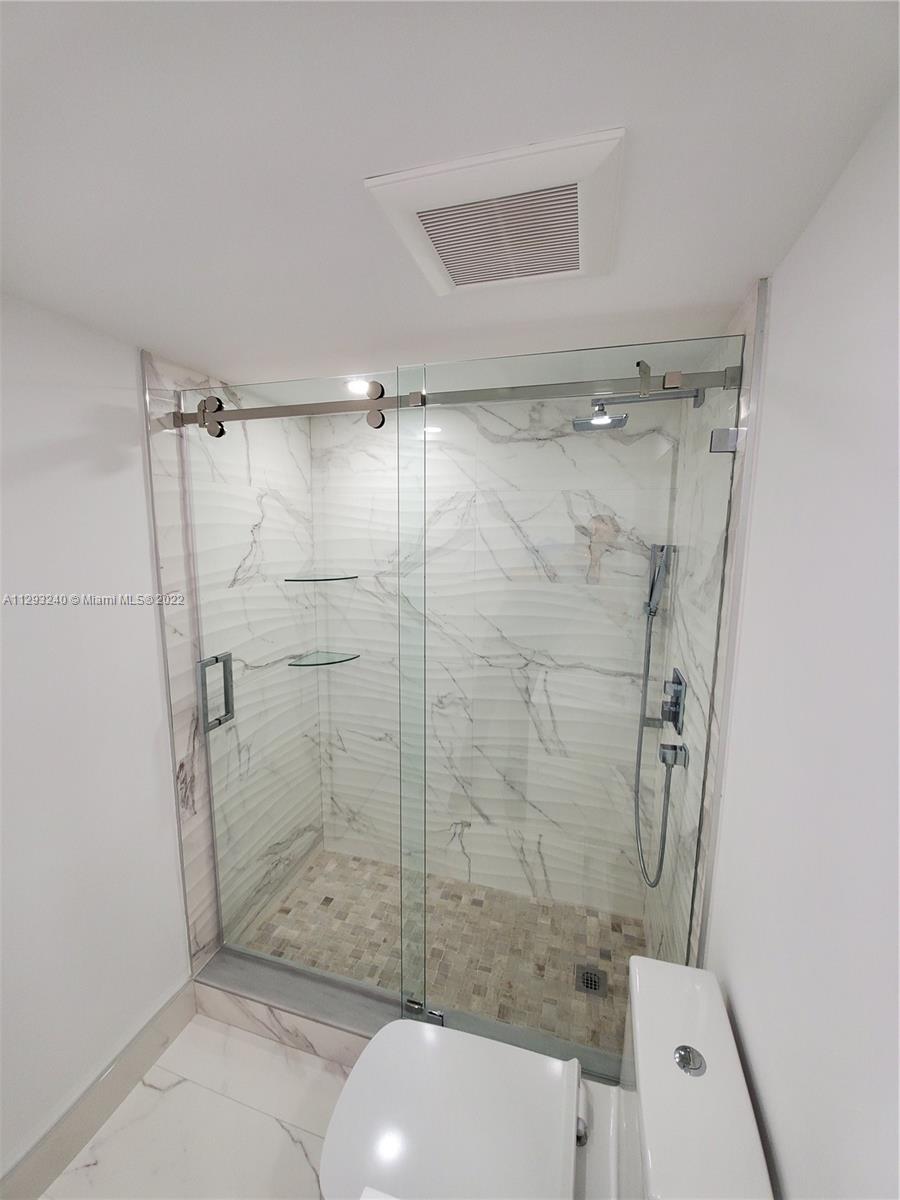 HARBOUR HOUSE - Residential Lease