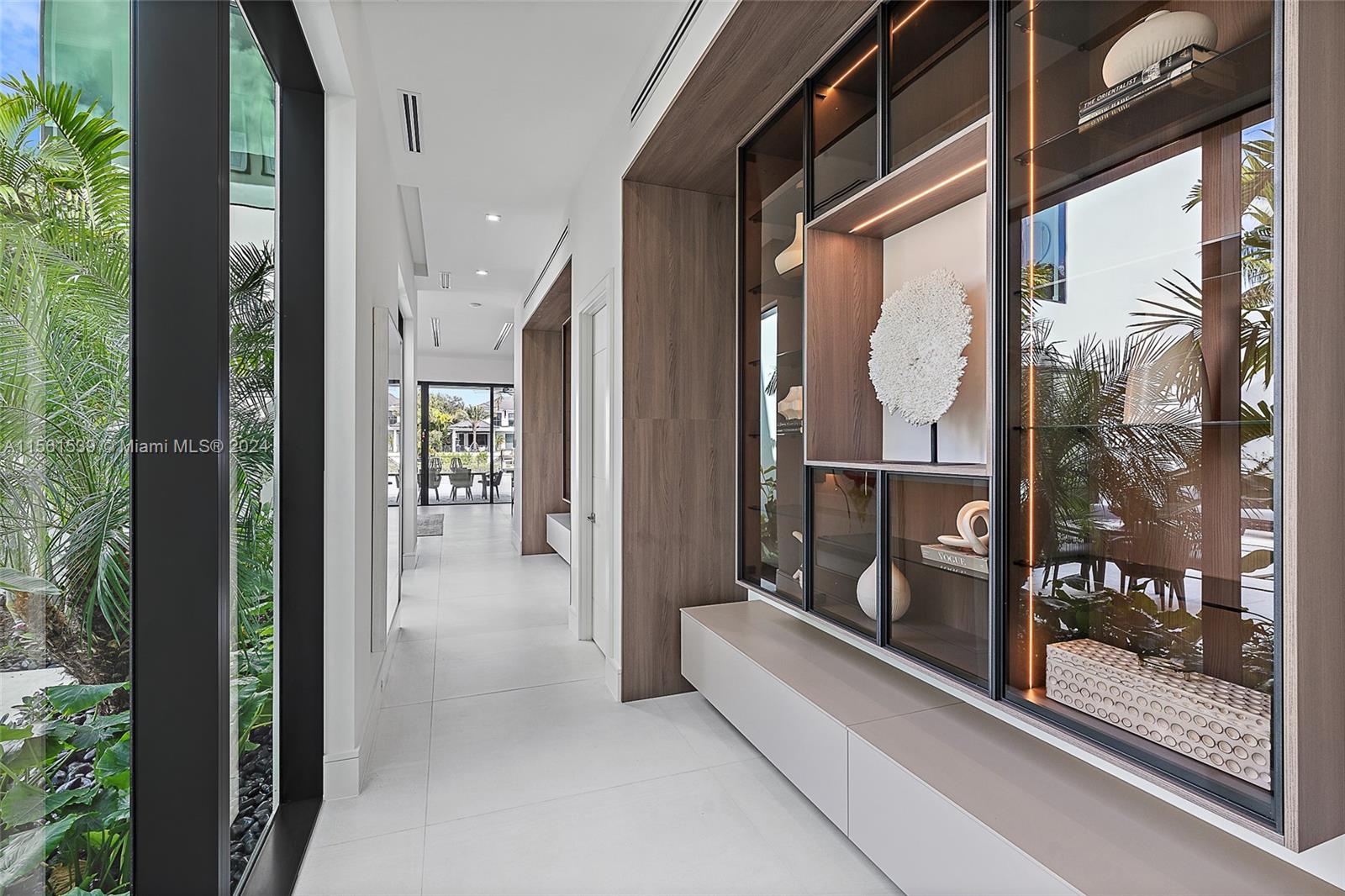 Admirals Cove - Residential