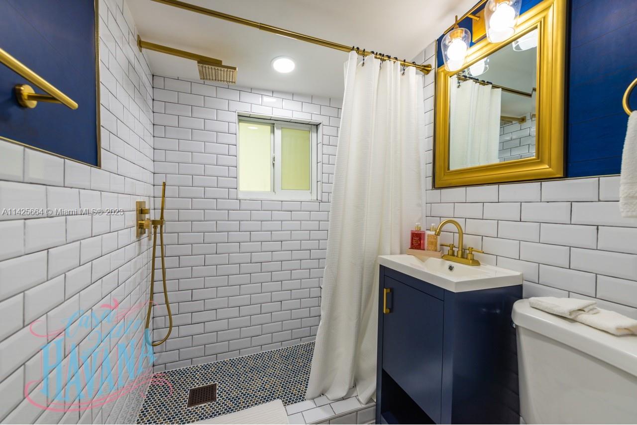 LAWRENCE EST LAND COS SUB - Residential Lease