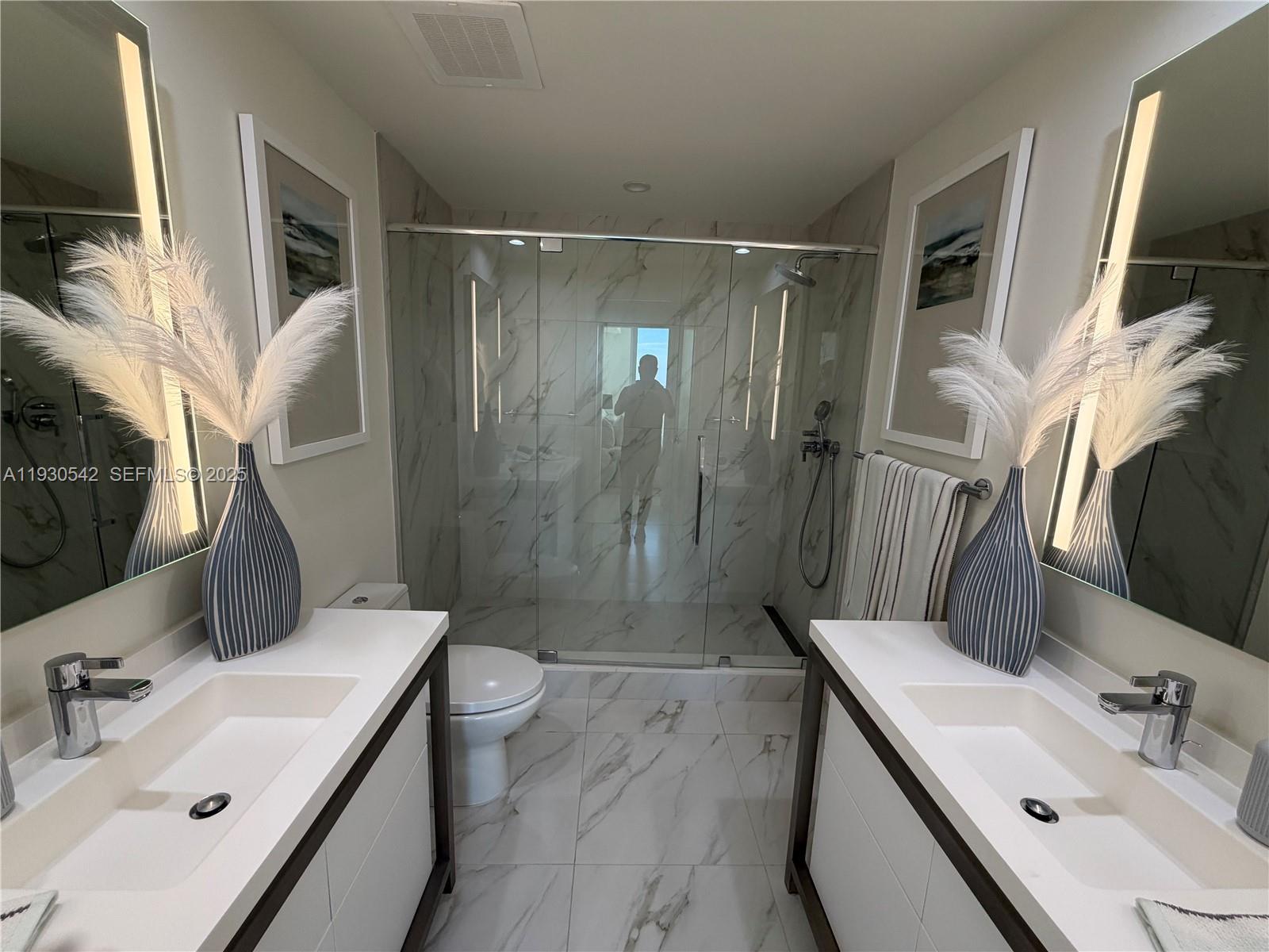 METROPICA NORTH TOWER ONE - Residential