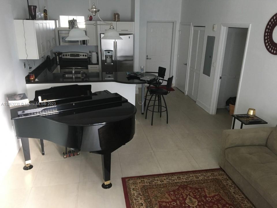 DOWNTOWN DADELAND CONDO N - Residential Lease